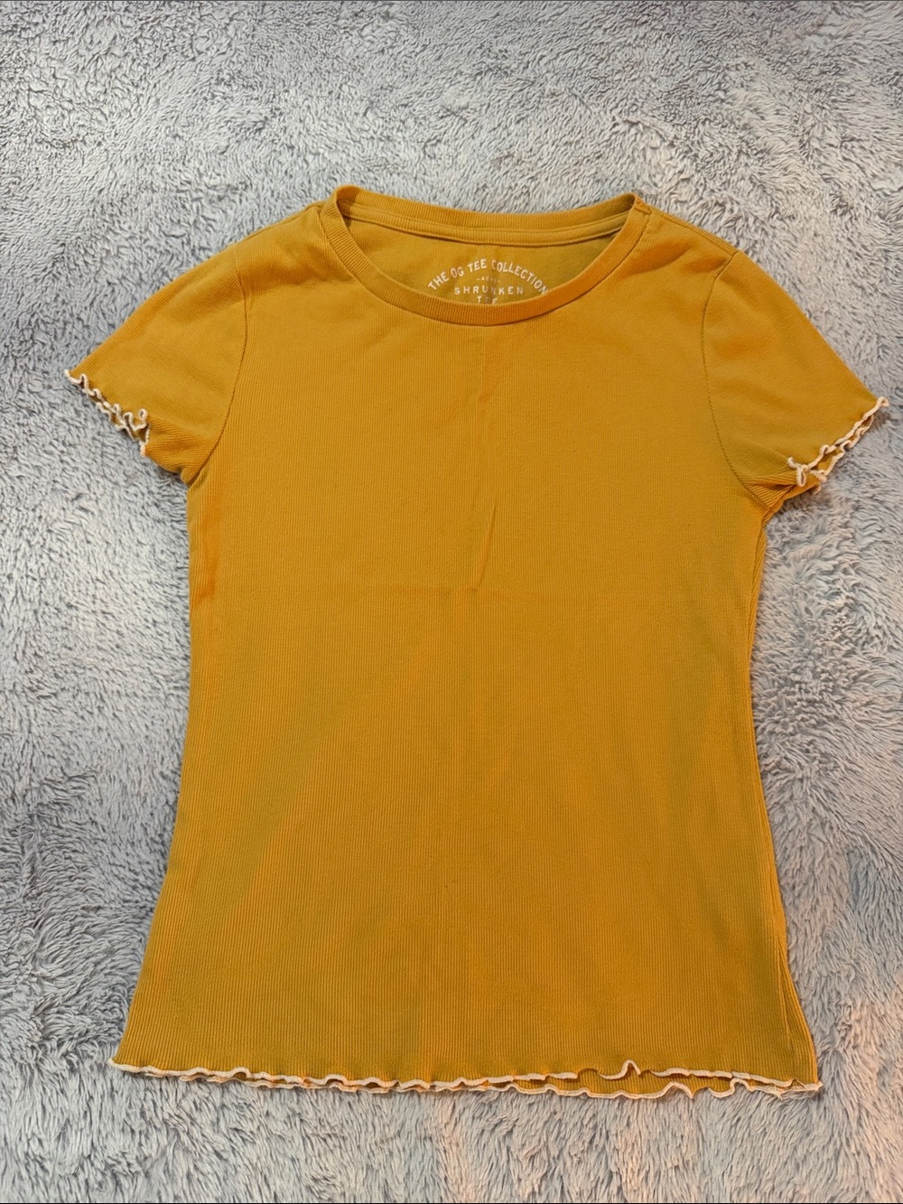Ribbed Short-Sleeve Tee with Contrast Lettuce Hem - Mustard